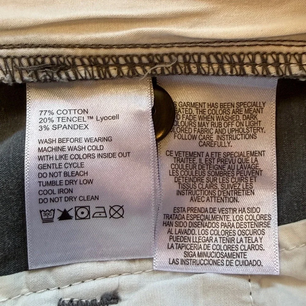 Tommy‎ Bahama Boracay Shorts Mens 46 Gray Cotton Tencel Stretch Flat Front Chino
